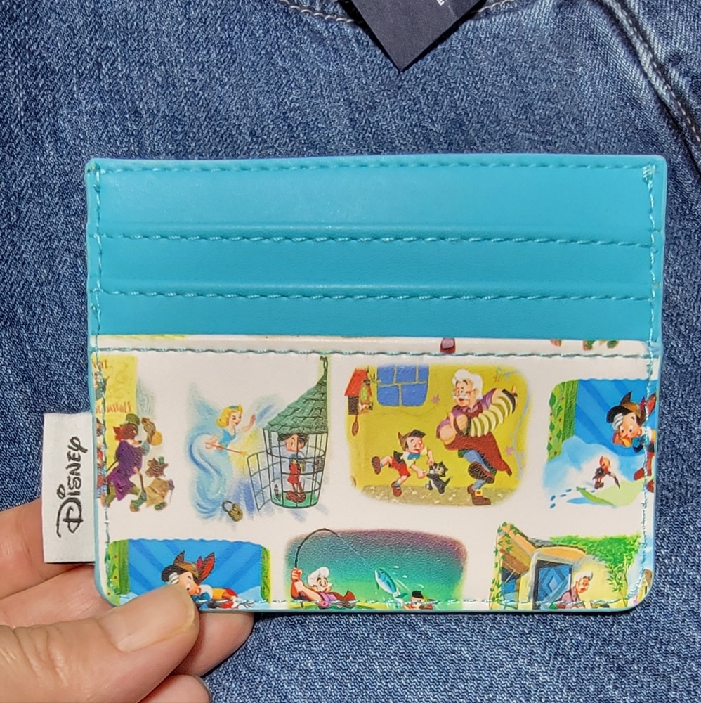 NWOT! Disney Loungefly, PINOCCHIO 6 Card Holder